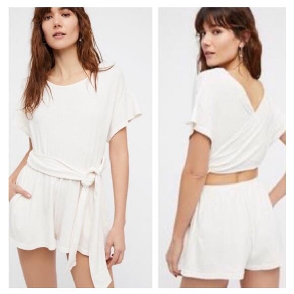 Free People Easy Street Wrap Romper Sz Medium Cream Lightweight Boho Loungewear - Picture 1 of 11